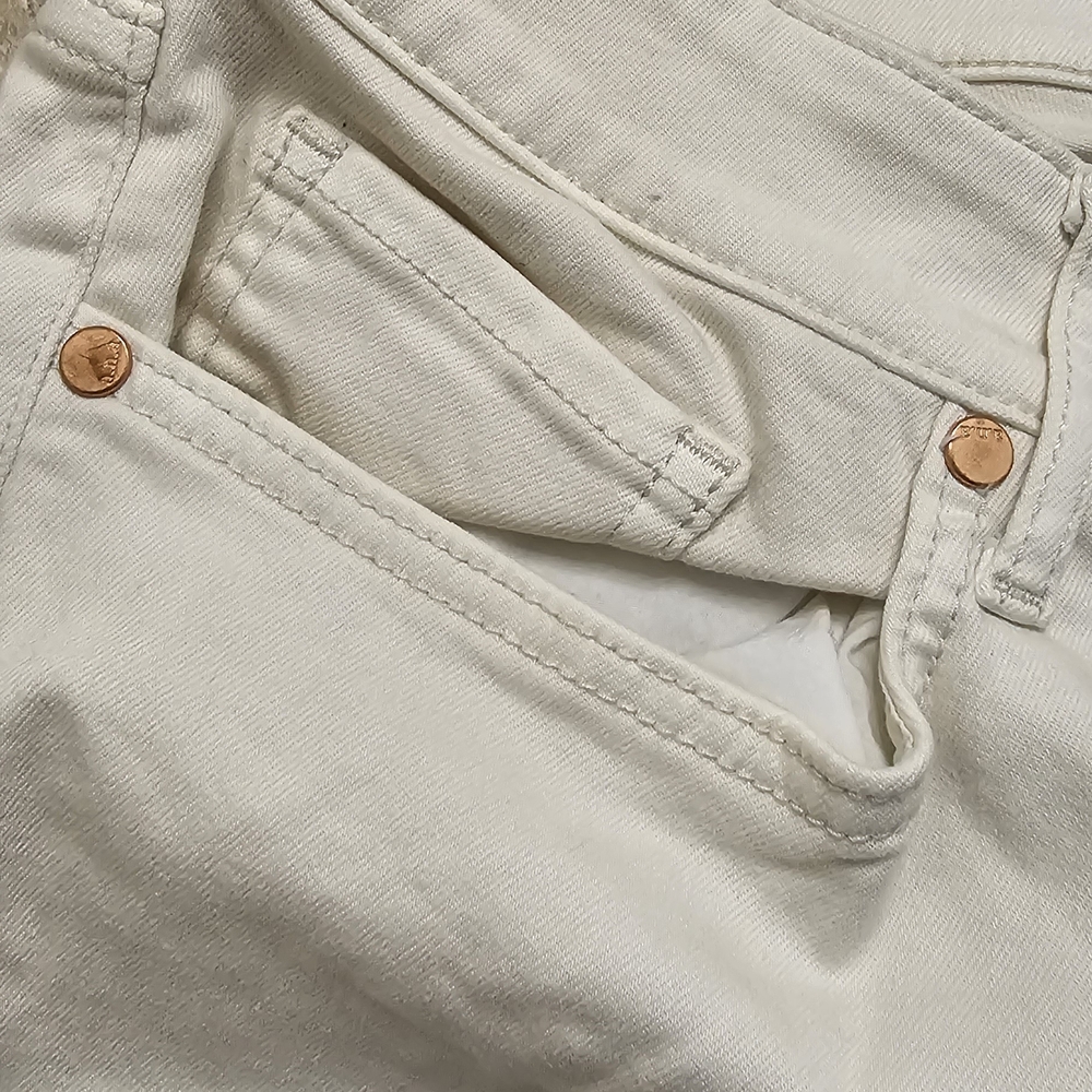 a.n.a Cream Denim Pants with Copper Button - Picture 4 of 4
